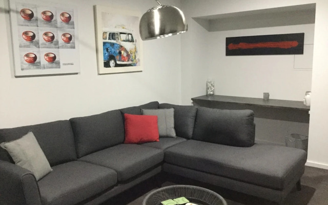 Sub Penthouse On Barkly Street