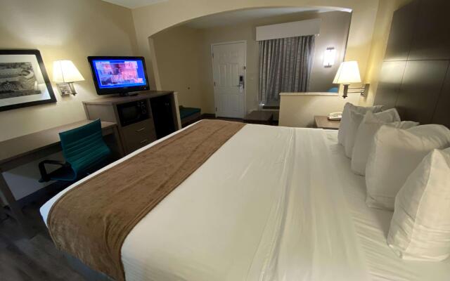 Best Western Catalina Inn