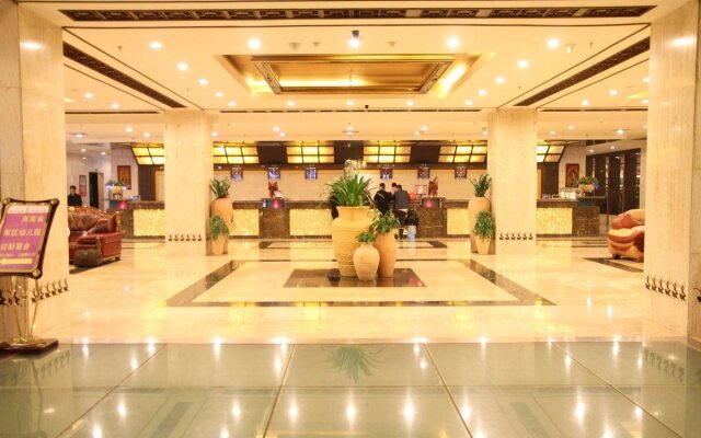 Serengeti Hotel