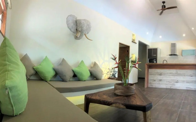 Baan Taolili 3 Bedrooms Villa