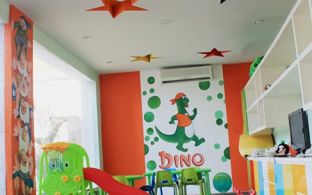 HARRIS Hotel & Residence Riverview Kuta Bali