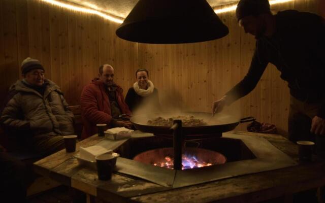 Abisko Guesthouse  & Activities