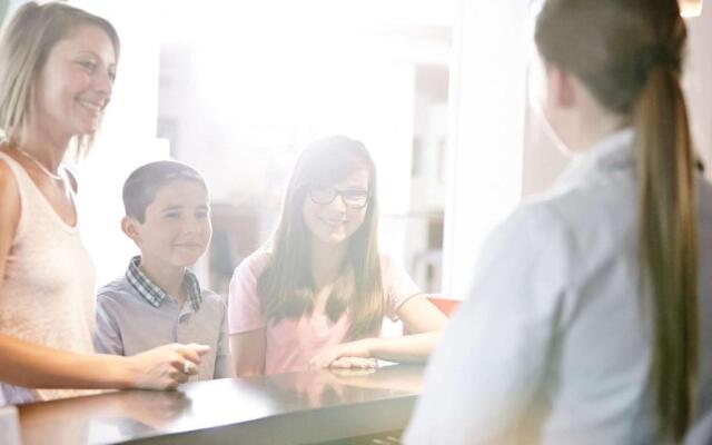 Novotel Paris Coeur d'Orly Airport