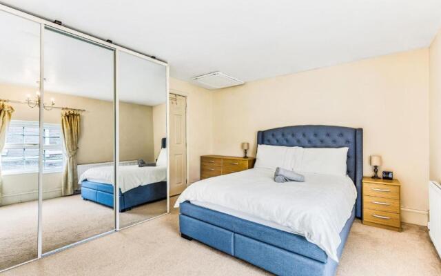 2BD Georgian Duplex City Centre Leicester