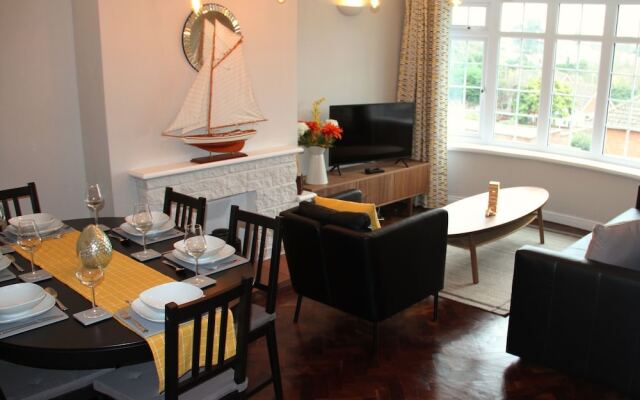 Kings Field Masionette