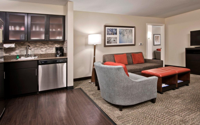 Staybridge Suites Charlotte Ballantyne by IHG