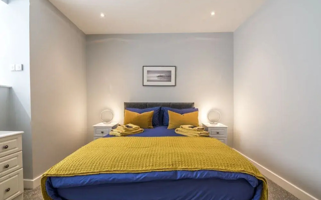 Tipyn O Haul - 1 Bedroom Apartment - Tenby