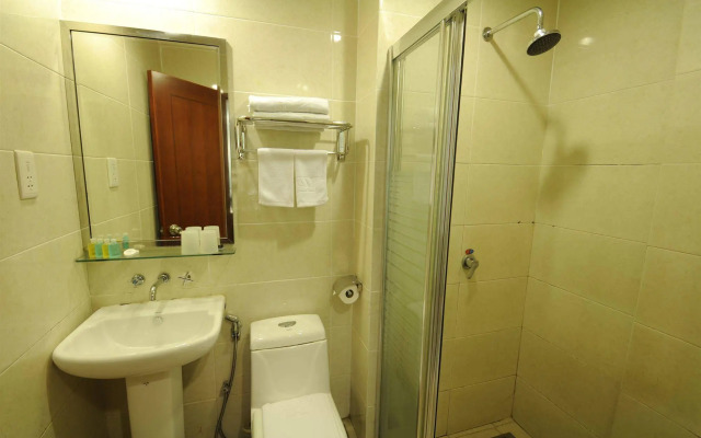 OYO 597 Winner Hotel