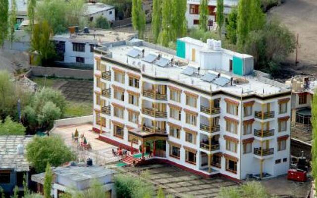 Hotel Chube