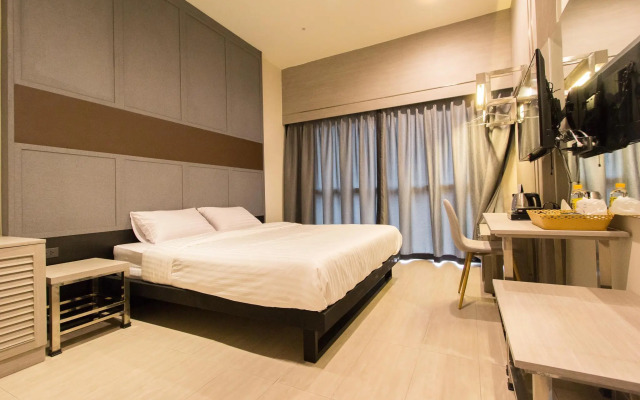 Lazy Sunday Hostel
