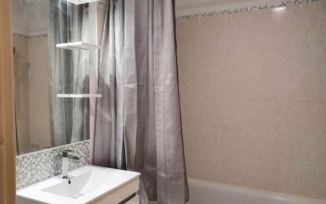 Coquet appt dans résidence avec piscine