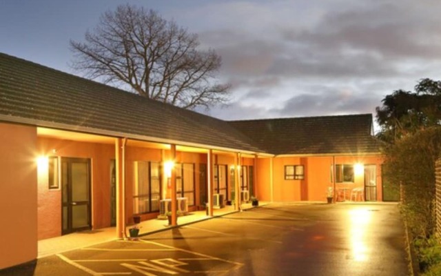 Pavilion Motel & Conference Centre
