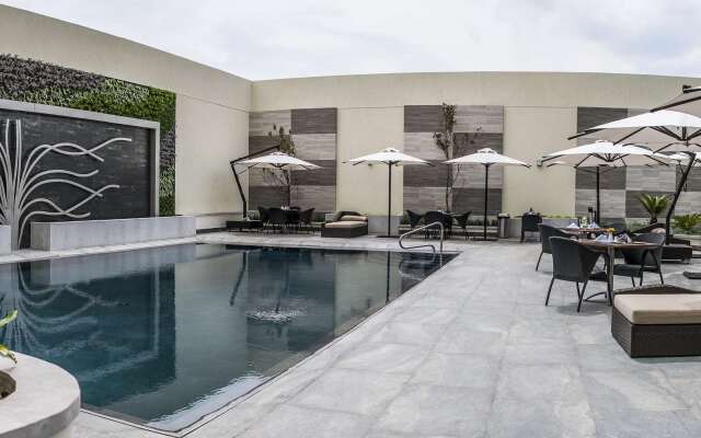 HS HOTSSON Hotel Irapuato