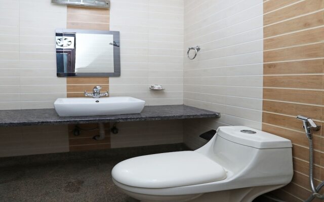 OYO 11761 WhitePod Inn