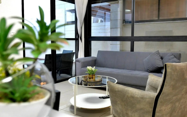 sea view & pool eilat