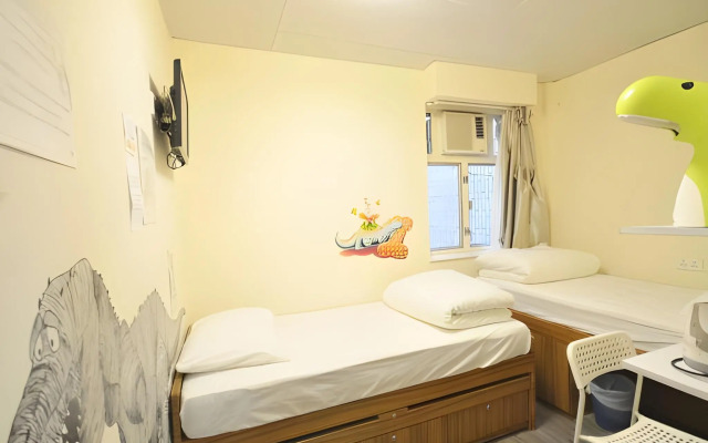 ALOHAS Hostel