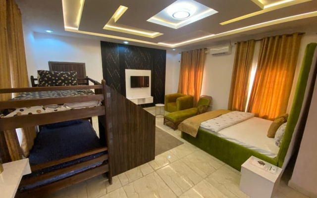 Jet Beach & Hotel