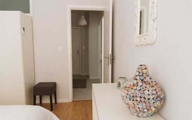 Gaia Central Apartment With Terrace