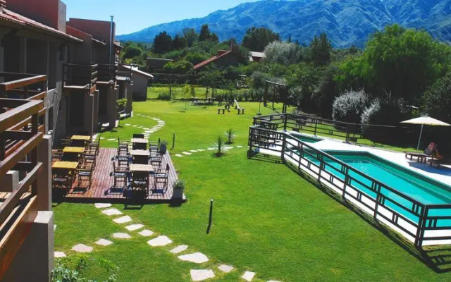 La Ludmila Apart Hotel