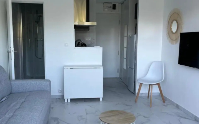 Superbe appartement avec balcon et parking