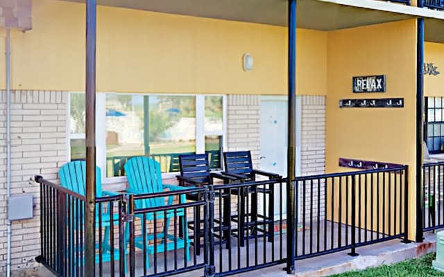 41ir: Beach  3 Bedroom Condo