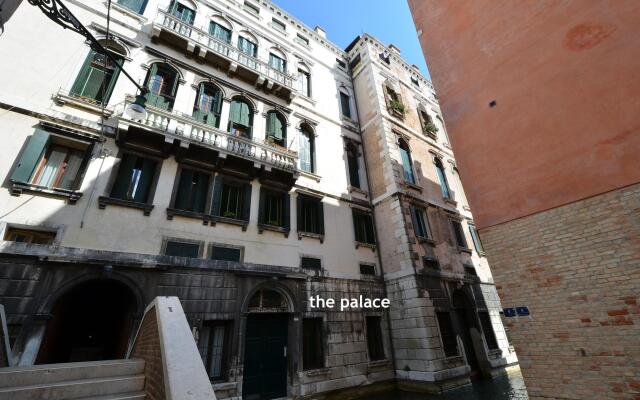 SAN MARCO CANAL VIEW#2 aircond, 4 pax, 120sqm Wifi