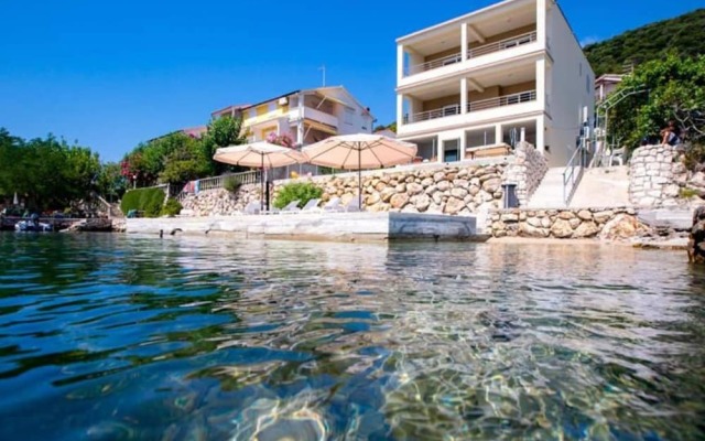 Apartments Villa Oceanus