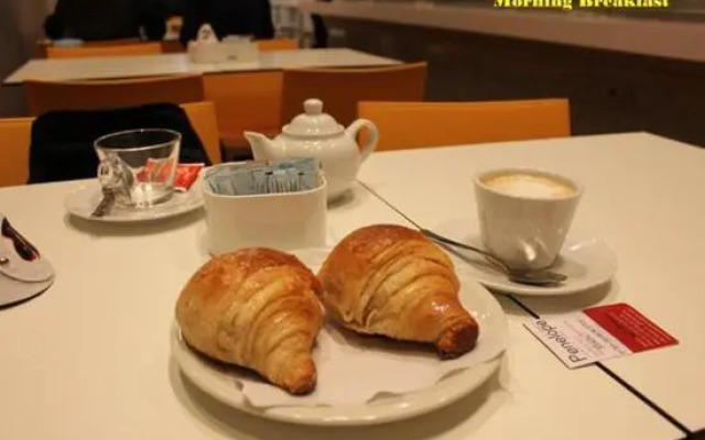 Varese Guest House