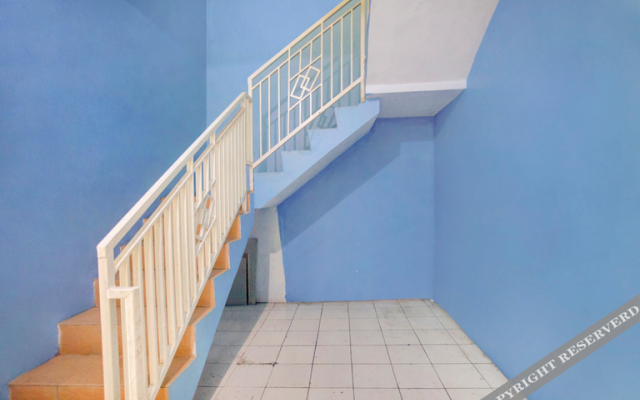 OYO Life 2249 Kost Teman