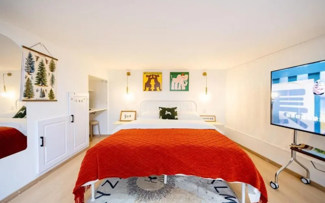 Shanghai Hills & Zinn Courtyard BNB