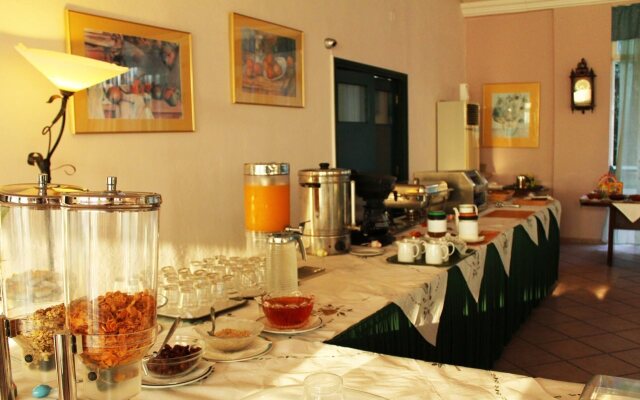 Saint Nicholas Hotel