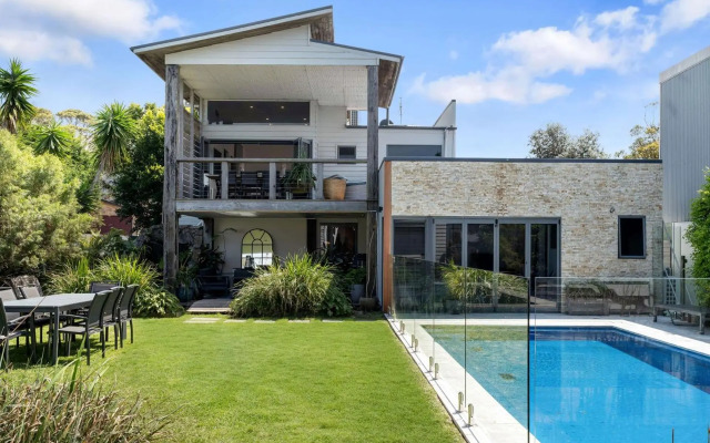 ARALUEN HOUSE Werri Beach 4pm Check Out Sundays