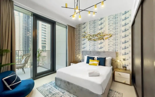 Lux 4BR Duplex in Blvd of Downtown
