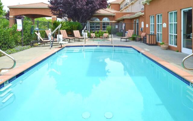 Hilton Garden Inn Napa