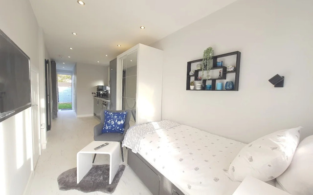 Modern Studio Apartment in Newcastle Upon Tyne