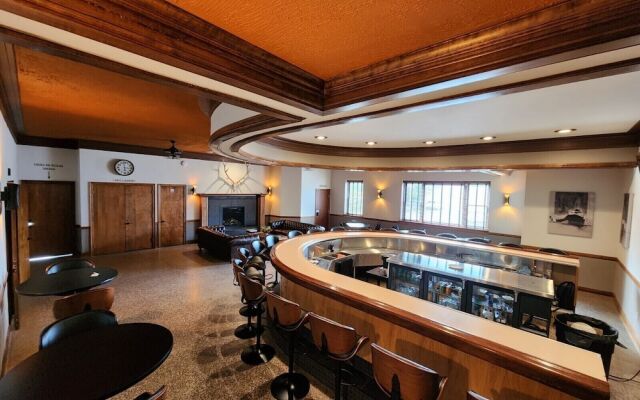 The Lodge Luxury Suites