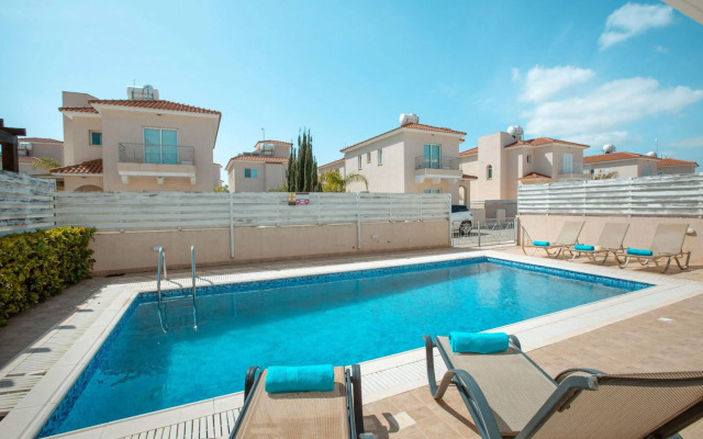 Pernera Holiday Villa 173