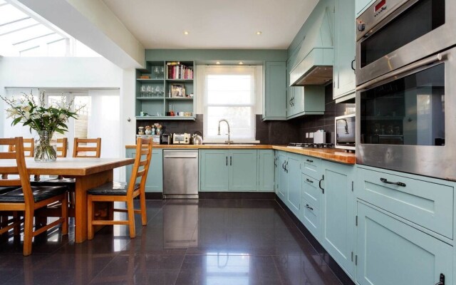 Clapham Family House