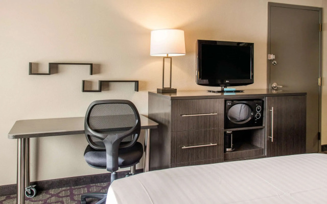 Comfort Inn Largo-Washington DC East