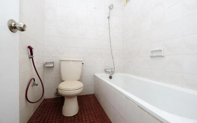 OYO 1843 Cahya Nirwana