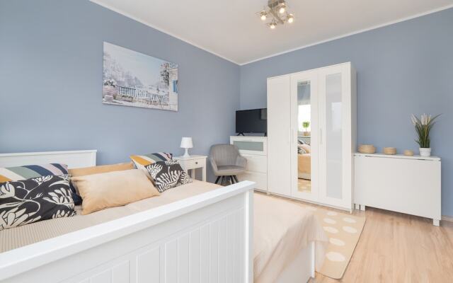 Pastel Blue Studio in Lodz by Renters