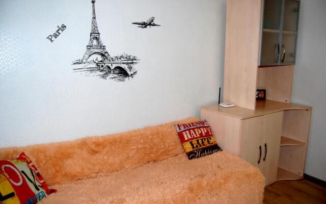 Standard Apartment on Umanskaya