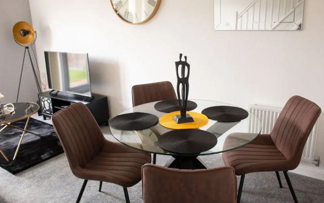Cosy 2-bed House in Nottingham