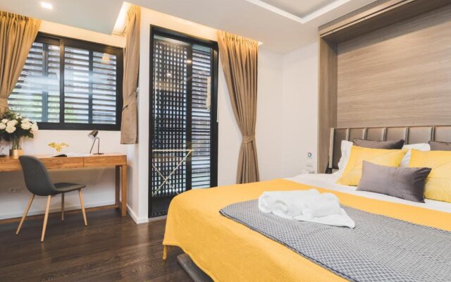 Sukhumvit Asok Modern Suite