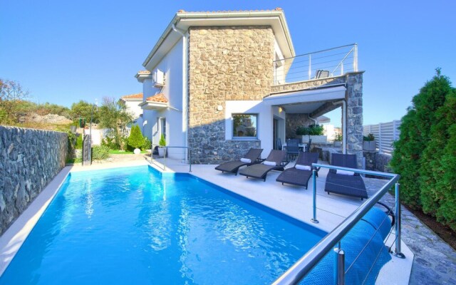 Awesome Home in Krk With Wifi and 2 Bedrooms