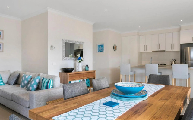 Rosebay Walk To The Foreshore