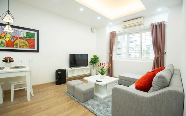 Sumitomo Hotel & Service Apartment 20 Lane 12 Dao Tan