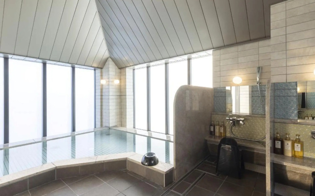 Fourz Hotel Kintetsu Osaka-Namba – Guest Rooms – Osaka