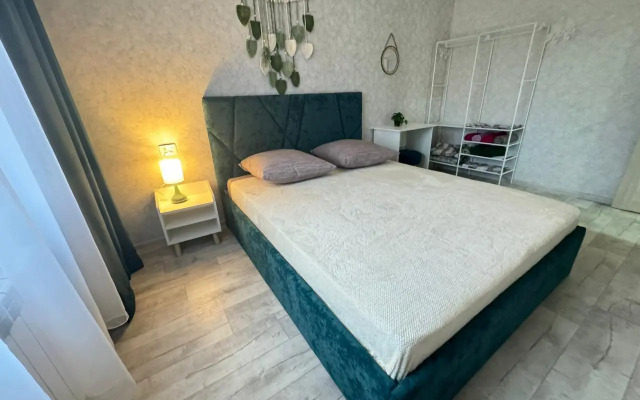 Апартаменты в 8 микрорайоне 7