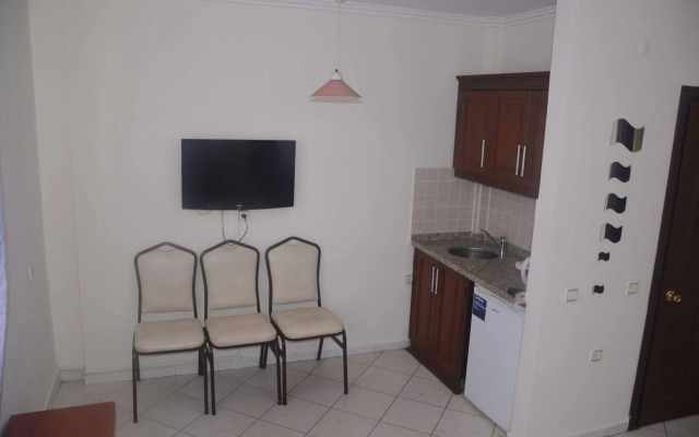 Rose Garden Apart Hotel